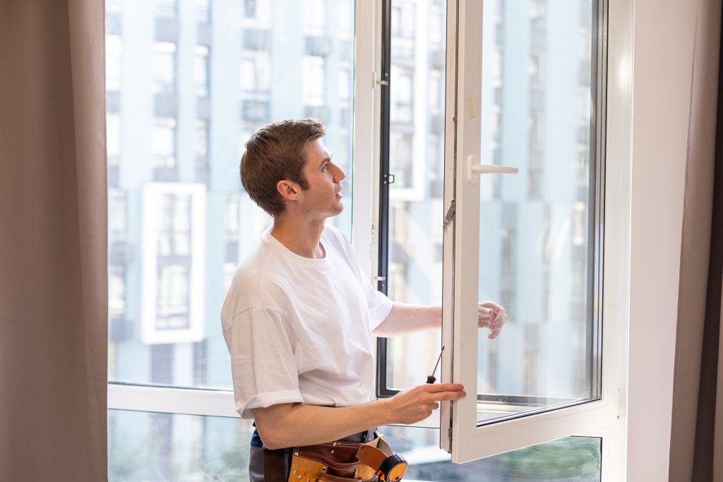 Koliko stvarno traje kvalitetna PVC stolarija? Vodič kroz održavanje i dugovečnost - Pravilna ugradnja