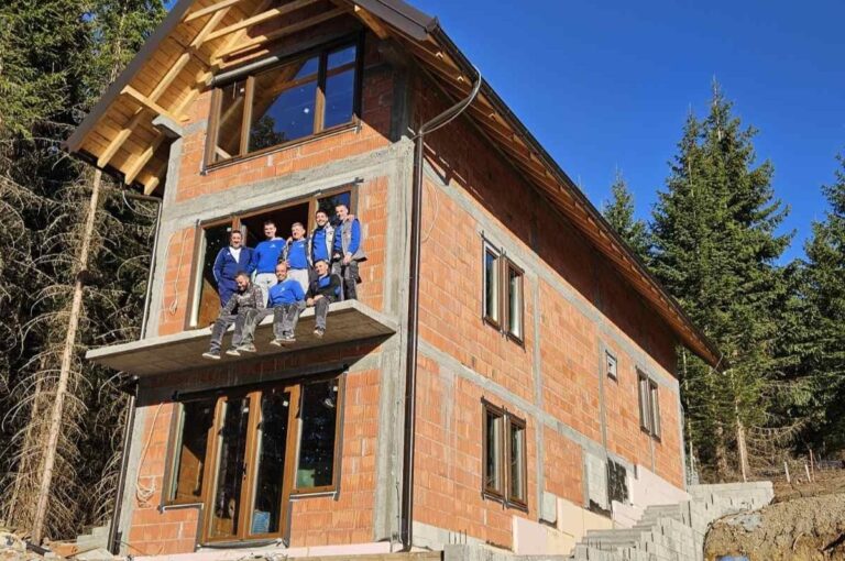 z 4 Betaplast - ALU i PVC stolarija Novi Sad ALU i PVC Stolarija - Stolarija sa preporukom